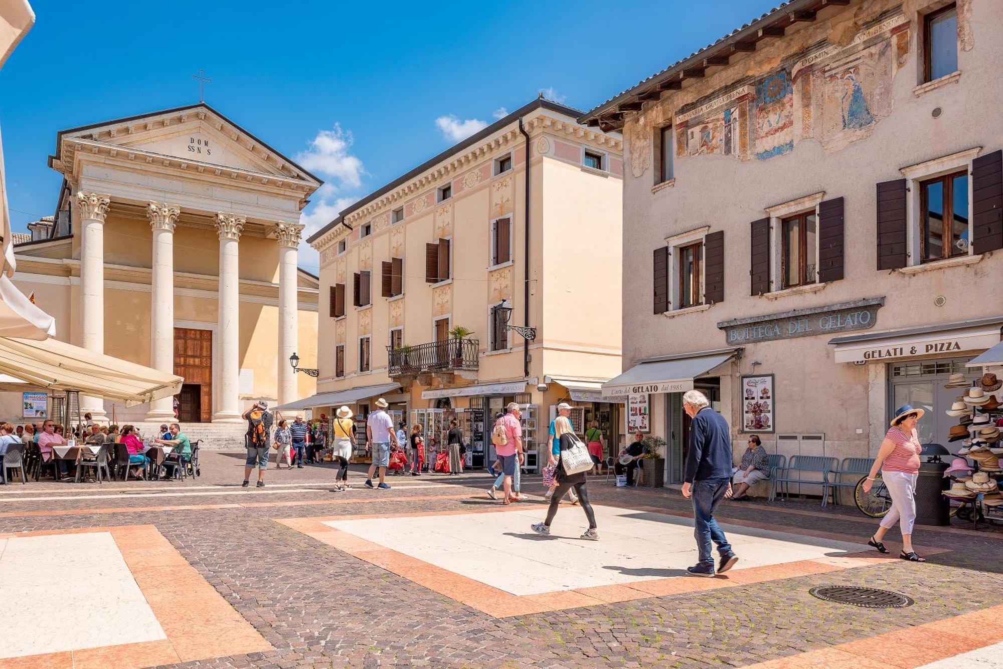 Ca' Dinora Appartamenti Bardolino Esterno foto